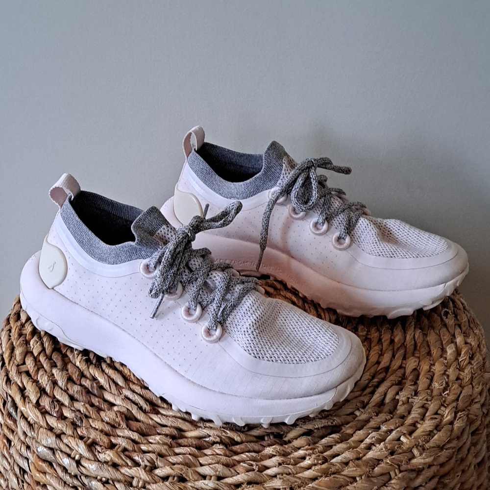 Allbirds Womens SWT Trail Runner Pale Pink Athletic/Running/Walking Sneakers 9.5